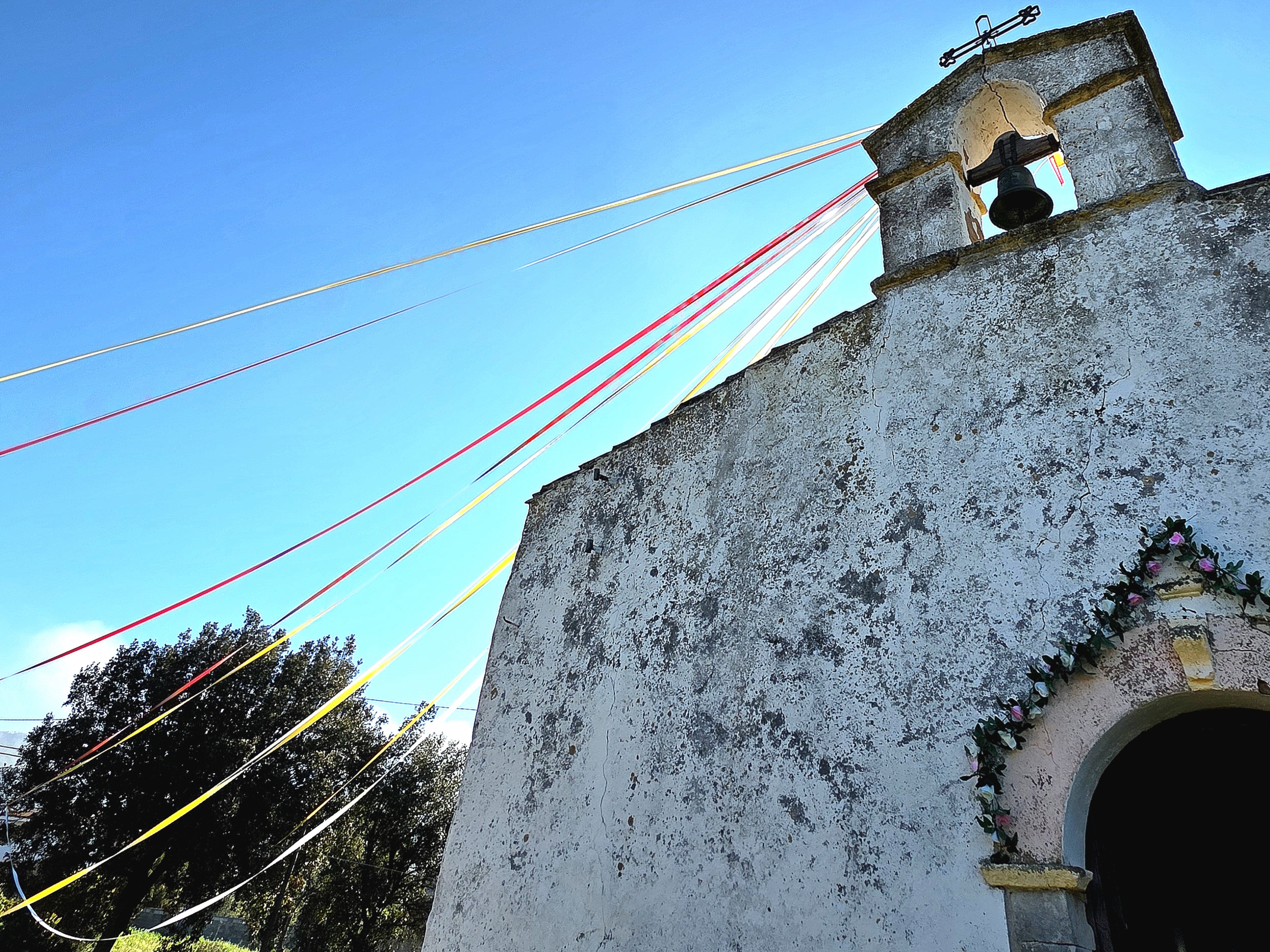 Giovani custodi della memoria: il fotoracconto di San Salvatore 2026